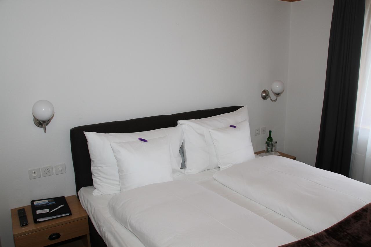 Hotel Sonnenhalde Wiesen מראה חיצוני תמונה