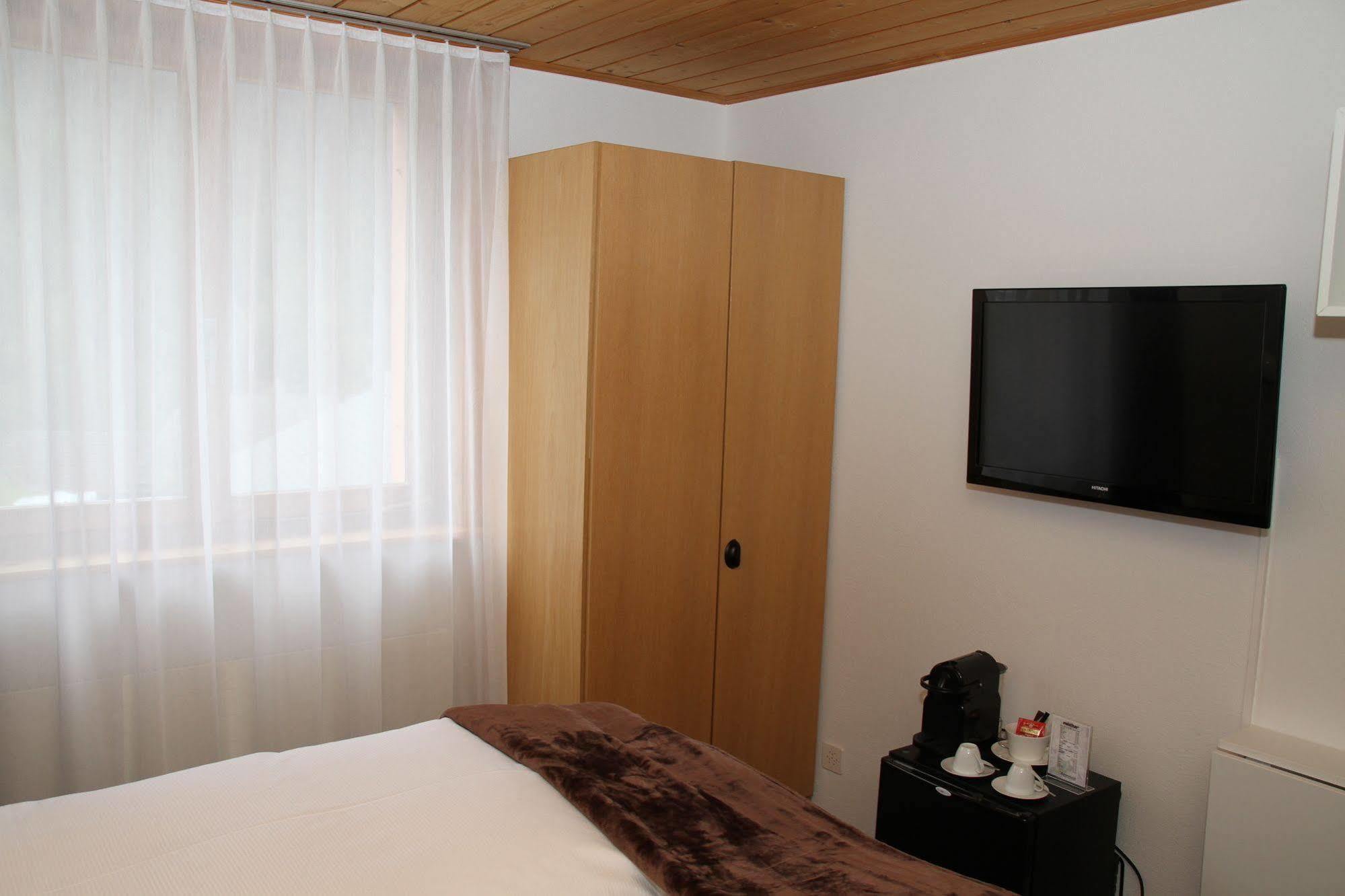 Hotel Sonnenhalde Wiesen מראה חיצוני תמונה
